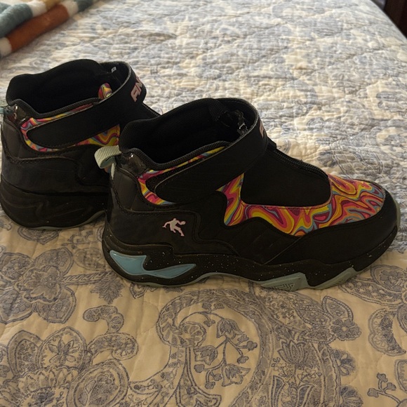 AND1 Kids' Black and Multicolor Sneakers - Picture 5 of 6